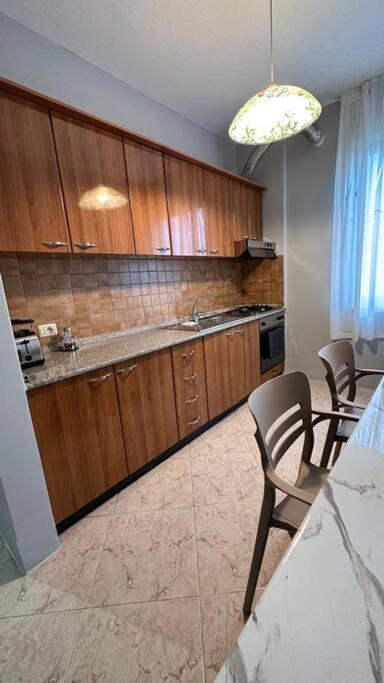 טיראנה Super House Blloku - 3 Rooms מראה חיצוני תמונה